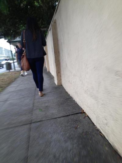 25P Bus stop hottie