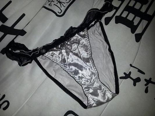 4P Satin panties and satin thongs
