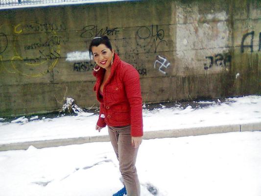 12P Fille italienne : Giulia