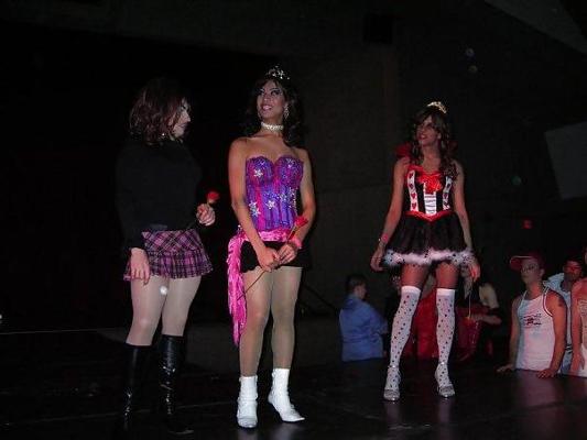 9P Queen Of Hearts Party