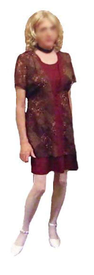 20P 多かれ少なかれ服を着た