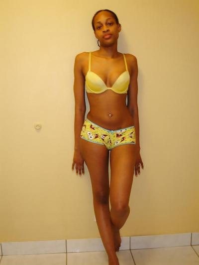 25P Bra Babes 10