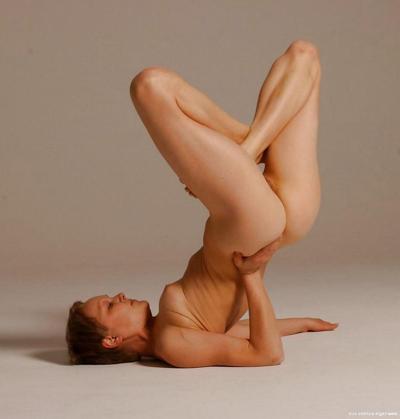 12P THE YOGA WORK OUT
