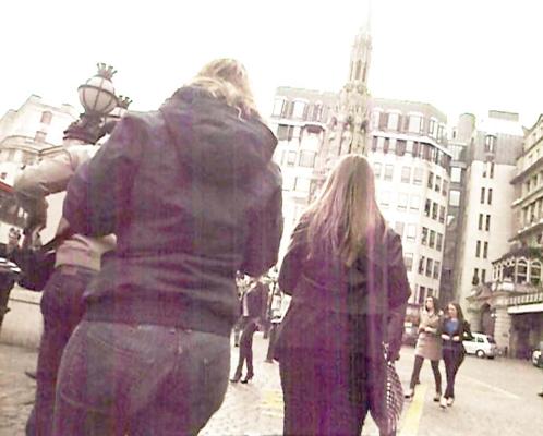 7P PAWG dans la rue