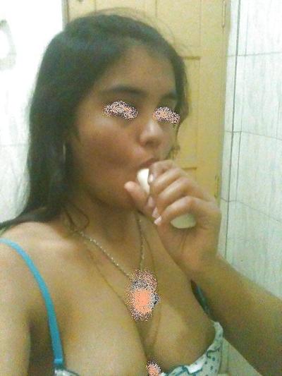 25P Mon amie femme Maria
