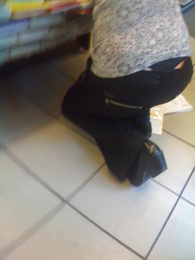 25P Thong 21