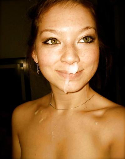 10P Brunette babes with cumshots.