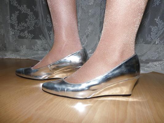 8P Wifes silver wedges heels shoes flats ballerinas feet 