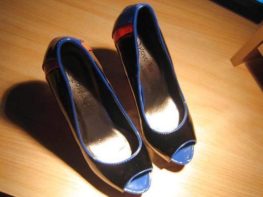 10P Blue heels for my queen