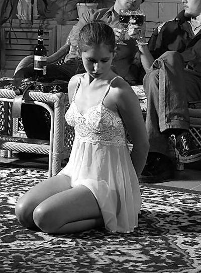 10P Artistic submissive pictures