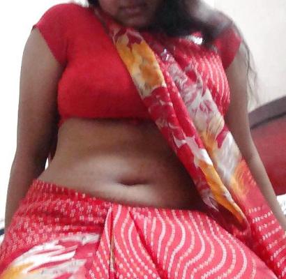 14P Desi Milktank Aunts