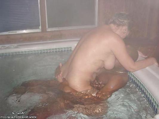 25P Women on top - interracial pt. 1