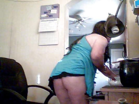 17P More crossdressing