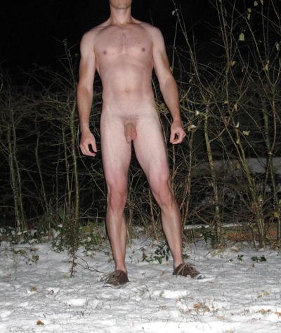 5P Nude in public - snow