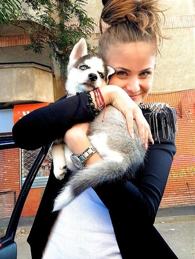 9P Sweetbelle01 on videochat (Bucuresti Romania)