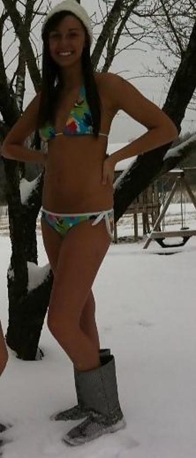 25P Cute Teen Caroline 