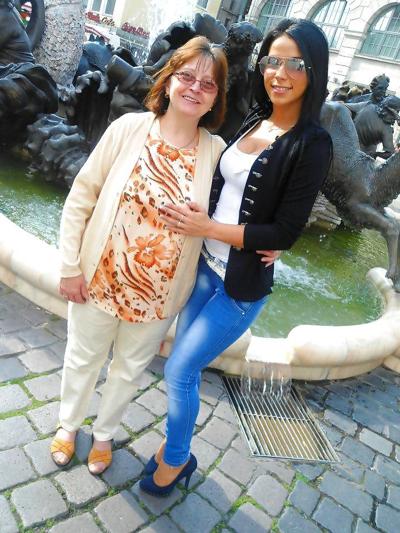 18P Romanian girl: Roxana