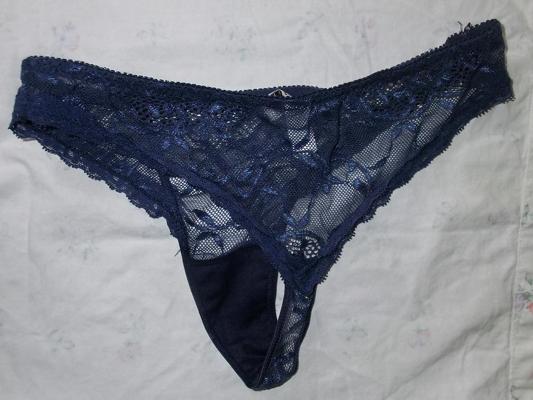 4P Nella cesta dei panni sporchi di mia cugina