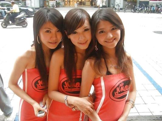 16P Asian Girlfriend geting naughty
