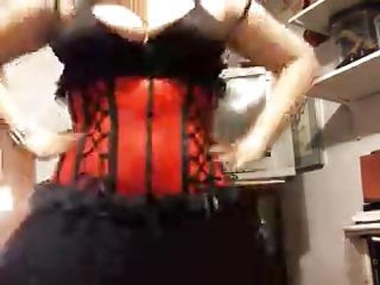 25P Kitten - Webchat 3 - The new corset arrived