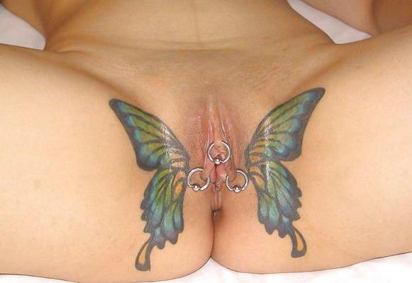 13P Bizarre Pussy Pics