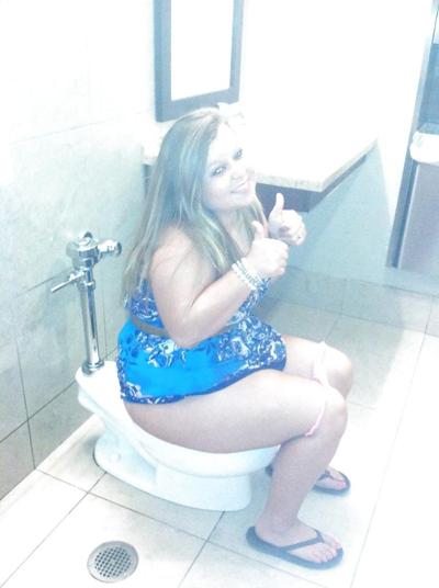 25P Chubby teen slut party