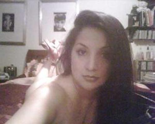10P MILF latina avec un décolleté incroyable
