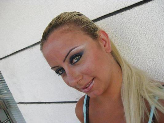 6P Turkish woman