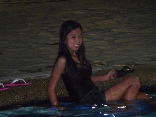 14P Hot asian babe