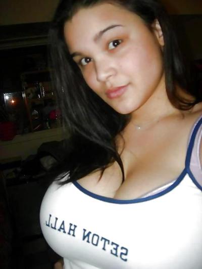 20P Clothed busty beauties 1 (non nude)