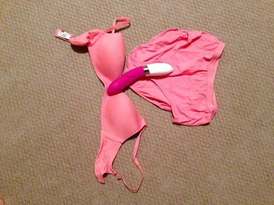 6P My wife's dildo, bra and panty!