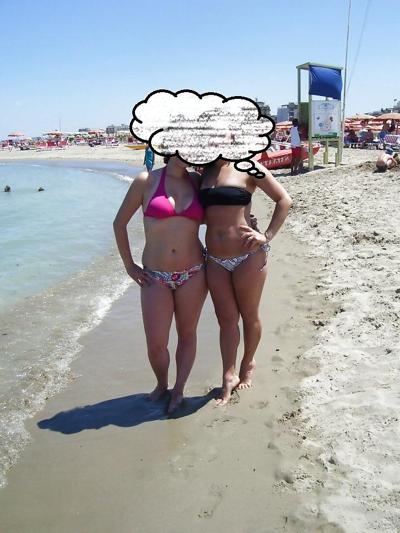 5P Stolen pics of bikini friend