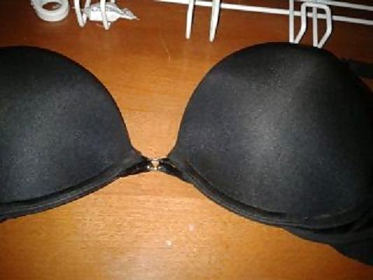 10P Fotos da gaveta de sutiãs dela