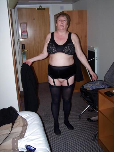 10P Room service