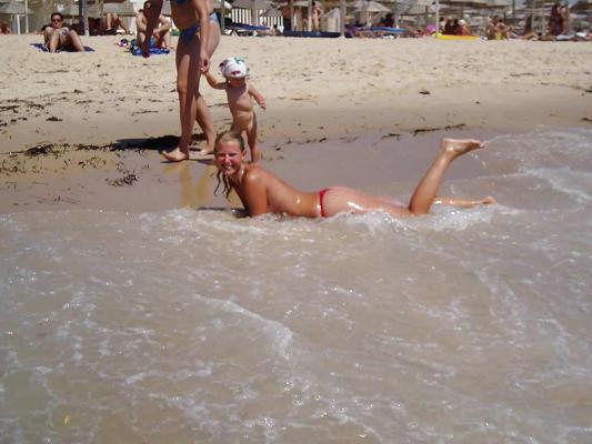 25P The beach 48
