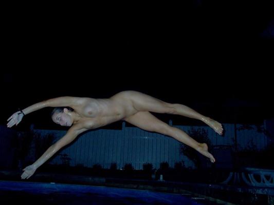 10P fiesta en la piscina