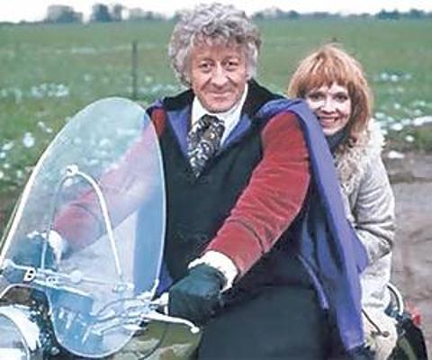 7P Matt Smith isnt the 1st Dr Who to take to a moterbike