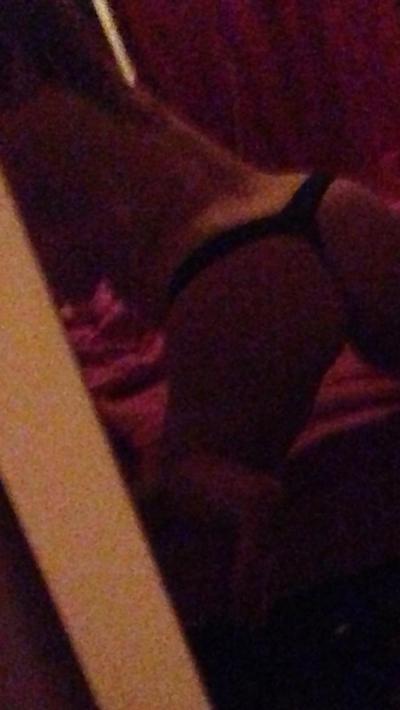 5P Le cul dans le miroir !