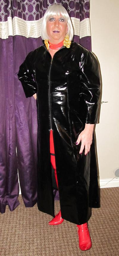 14P Mistress Chrissie!