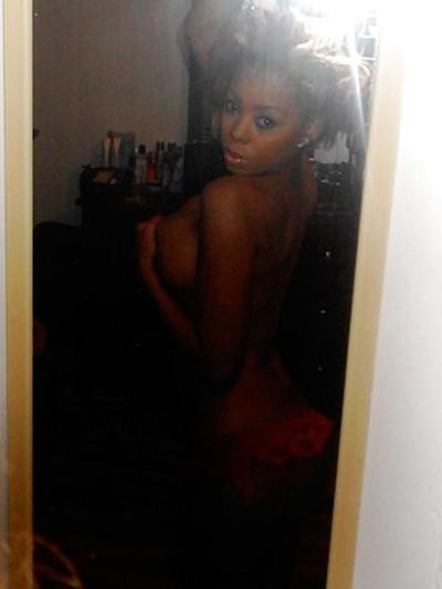 11P Precious Muir Cell Phone Photos Leaked