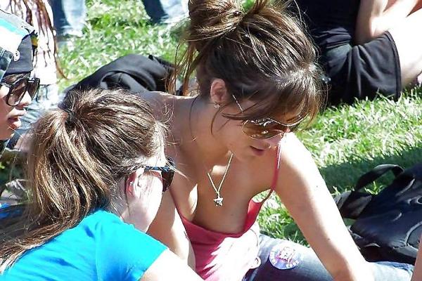 16P The Beauty of Amateur Nip Slips and Lip Slips