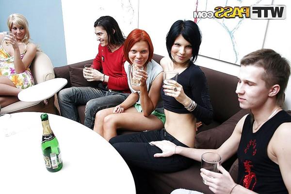 16P Sexy student girls strip and plunge into orgy