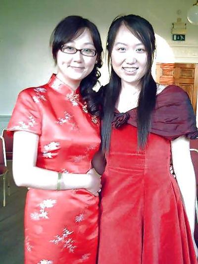5P 2 or more Asian girls in Satin Cheongsam