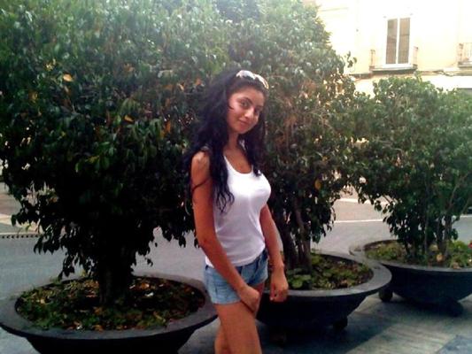 18P Romanian girl: angela