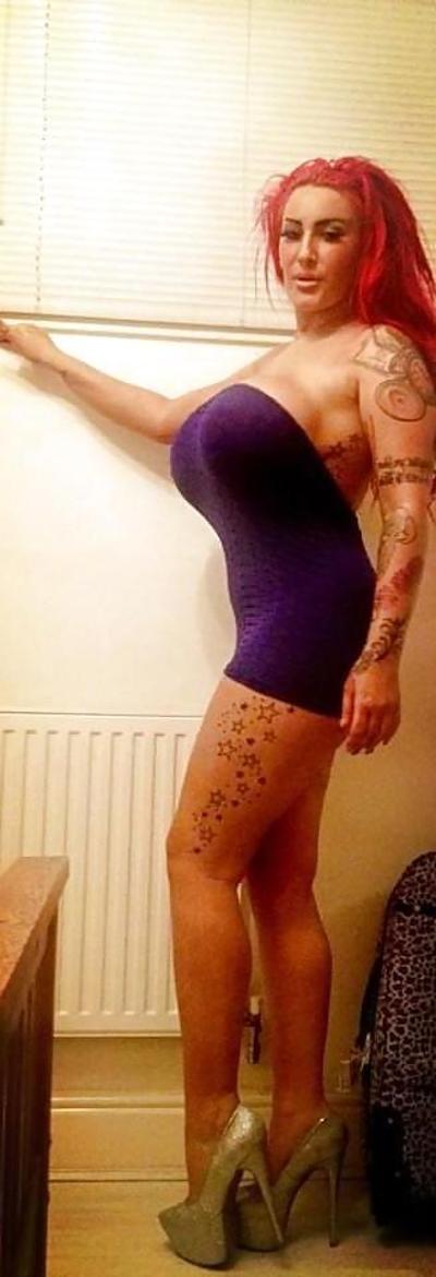 25P Brooke: Escort mit riesigen falschen Titten