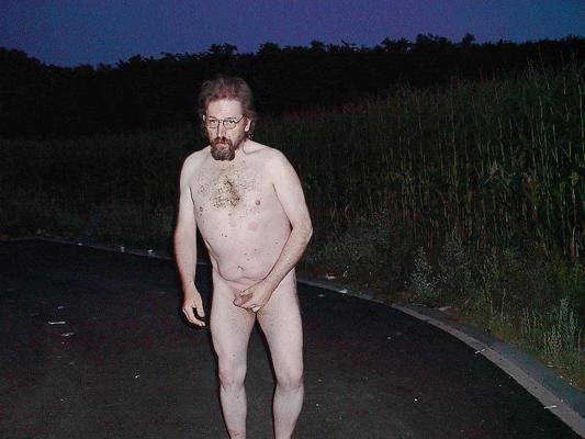 4P Nude on street 5