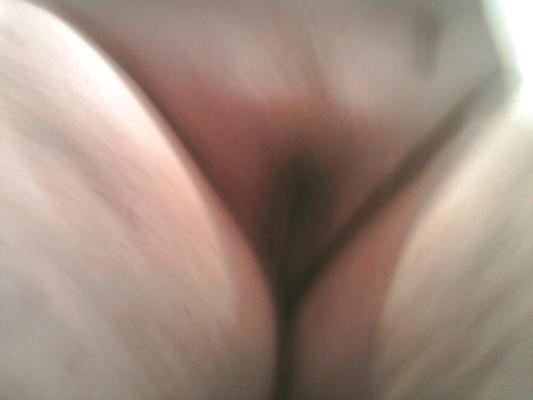 9P Mature in the bathroom