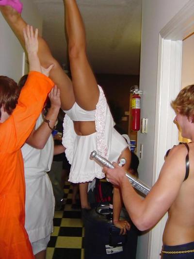25P Real Upskirt - 19