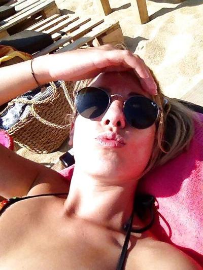 25P Teen Greek Beach Whores