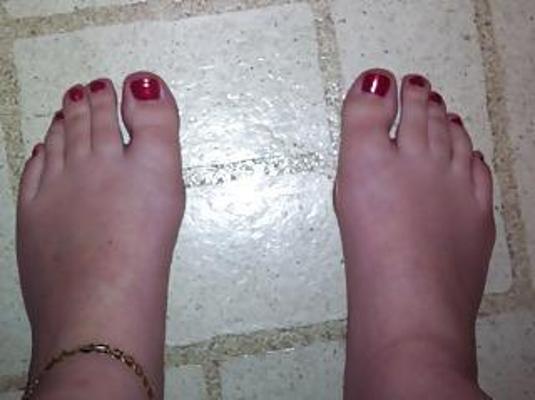 4P Feet Toes bbw chubby milf 3